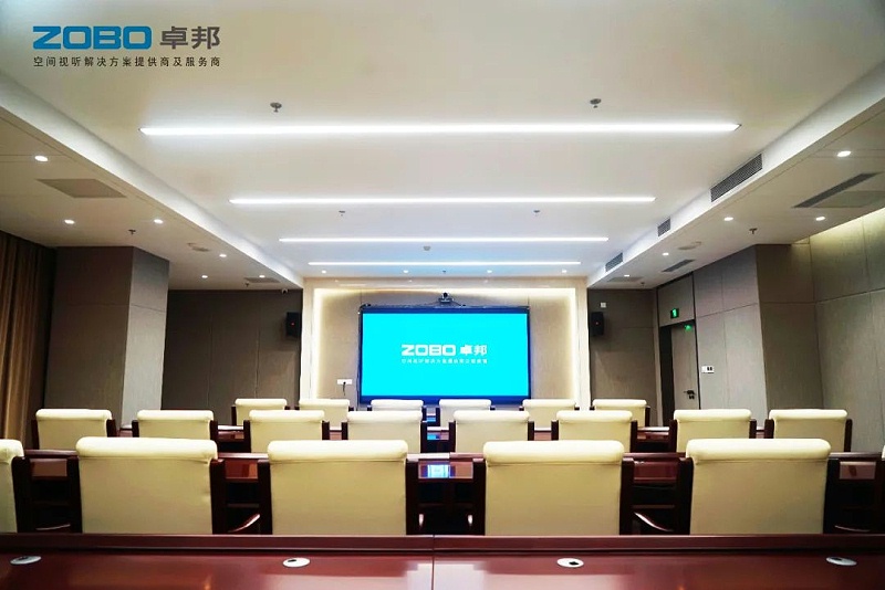 连接会议室榴莲网站在线观看设备需要注意的问题