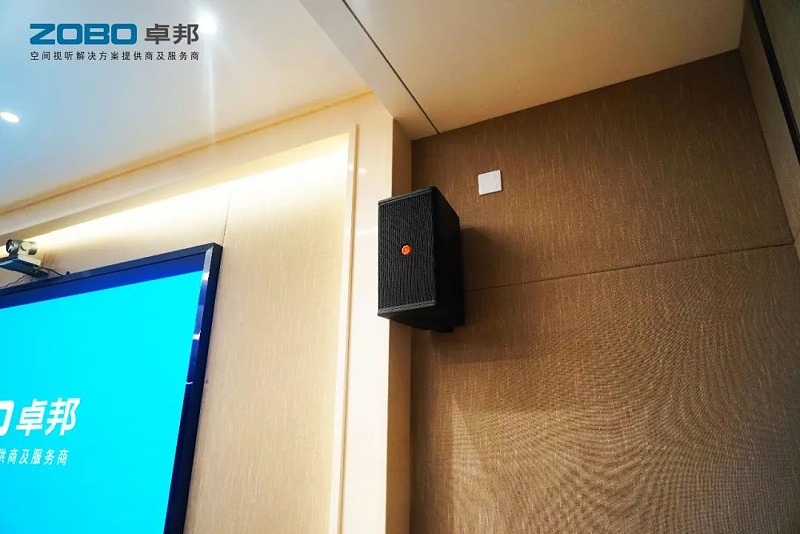 会议室榴莲网站在线观看设备连接时需要注意的问题