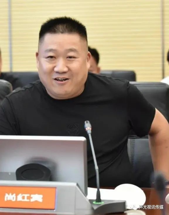 ZOBO董事长张新峰作为声光视讯行业联盟代表赴豫芒温暖灾区，传递爱心豫芒会长尚红宾
