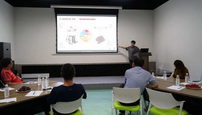 15走访考察新会员，小组技术交流共谋发展丨ZOBO榴莲视频在线免费观看董事长张新峰以北京声光视讯行业协会会长身份走访交流