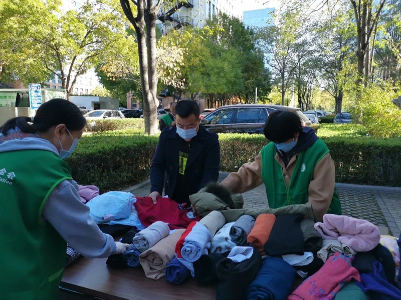党建 公益为民丨ZOBO榴莲视频在线免费观看第六届“爱在蓝天下”公益捐赠