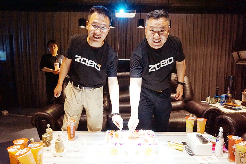 ZOBO榴莲视频在线免费观看党支部组织“七一”党员集体政治生日会暨共同庆祝香港回归25周年
