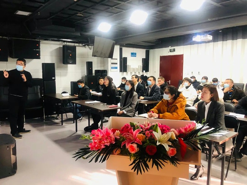 北京榴莲视频在线免费观看电子技术有限公司举行企业新型学徒制开班仪式暨开班课