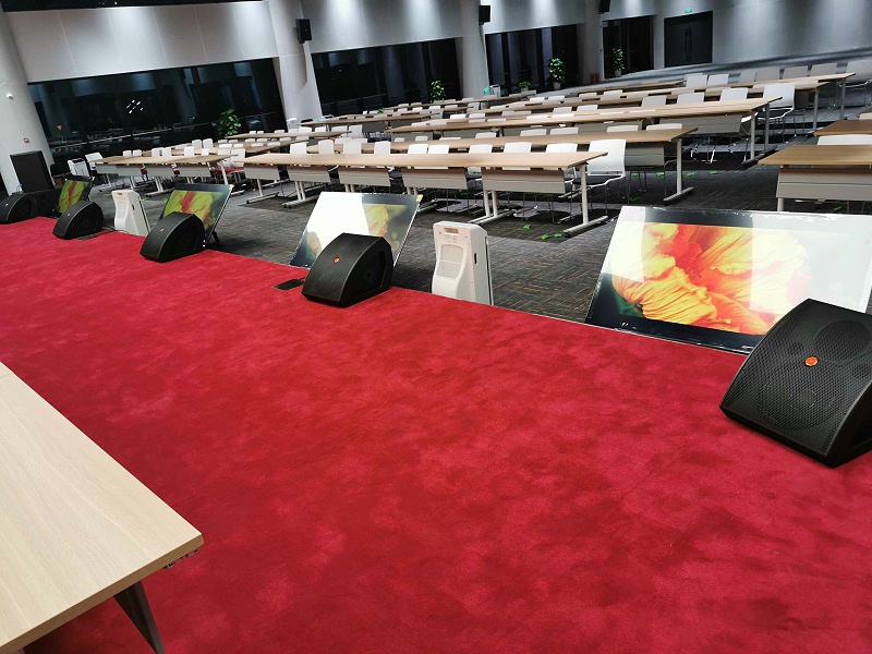 会议室榴莲网站在线观看设备产生噪音的原因